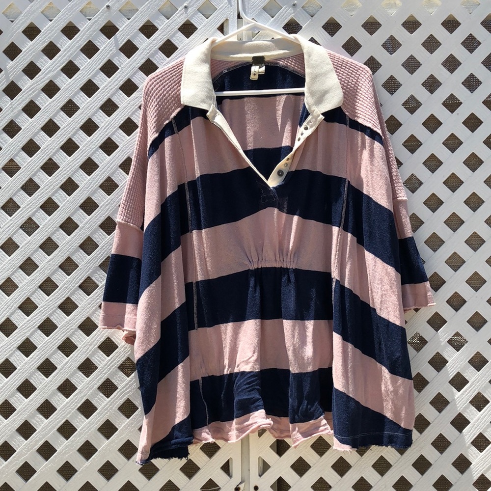 Free people collared flowy shirt. Size L